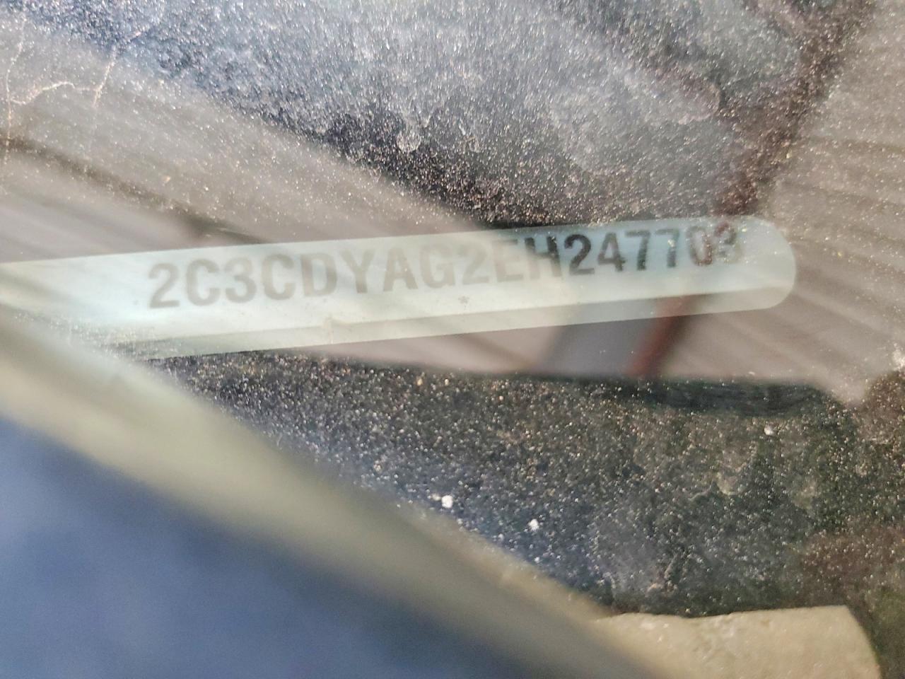 2014 Dodge Challenger Sxt - zdjęcie 12