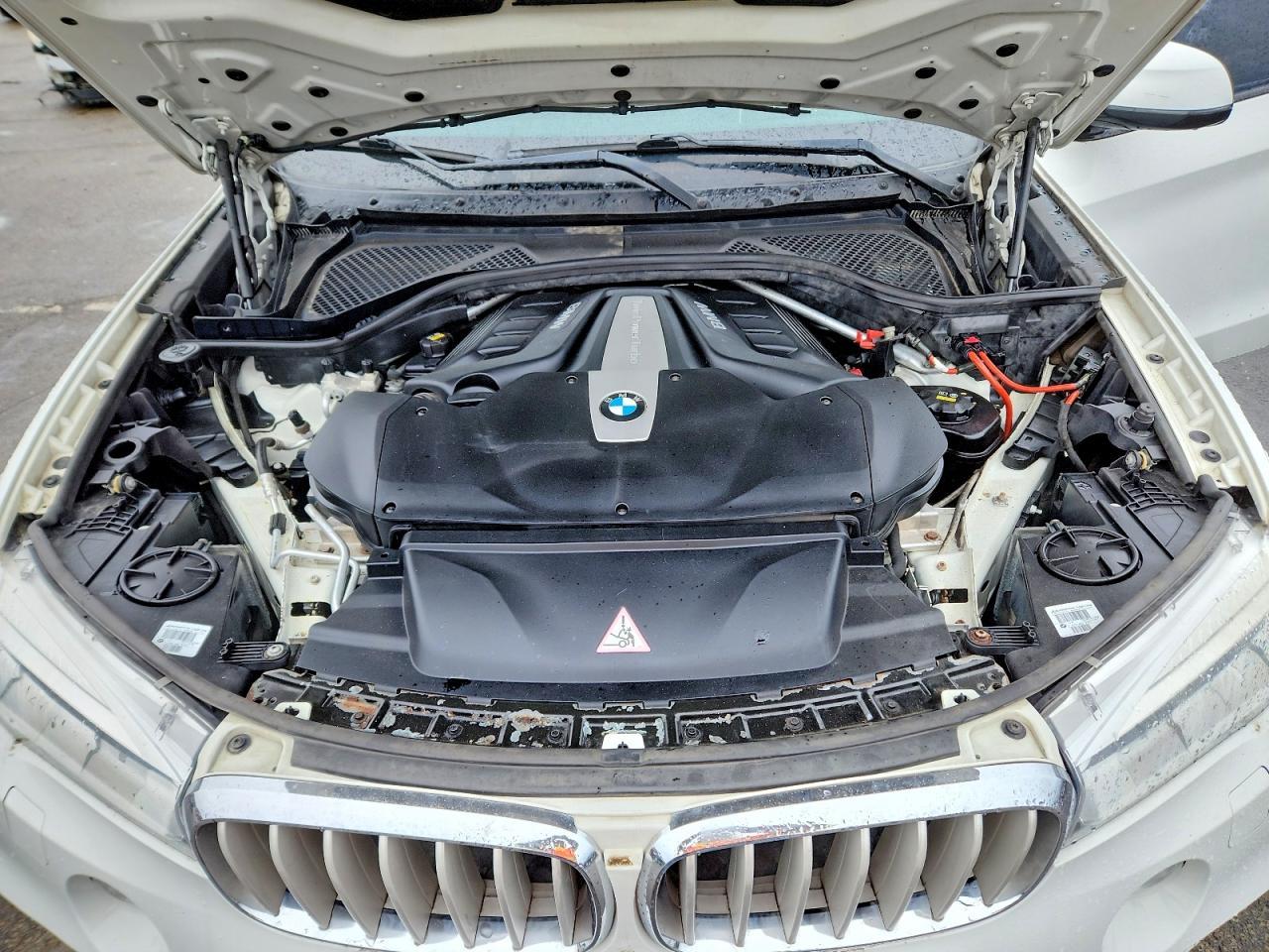 2015 BMW X5 xDrive50I - zdjęcie 12