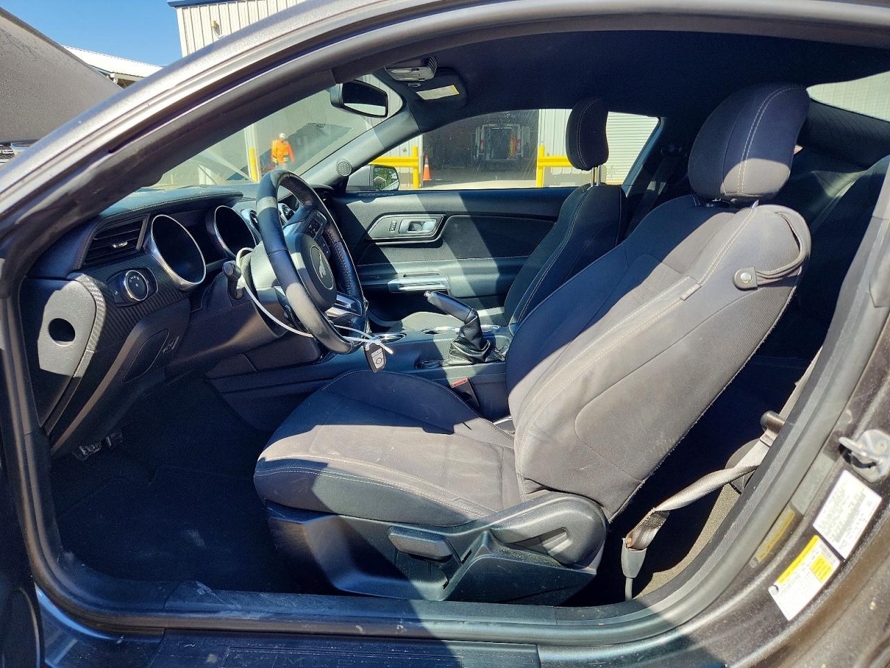 2018 Ford Mustang - zdjęcie 7
