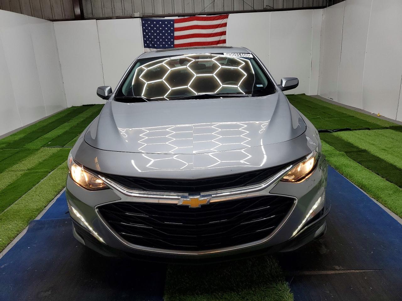 2024 Chevrolet Malibu Lt - zdjęcie 5