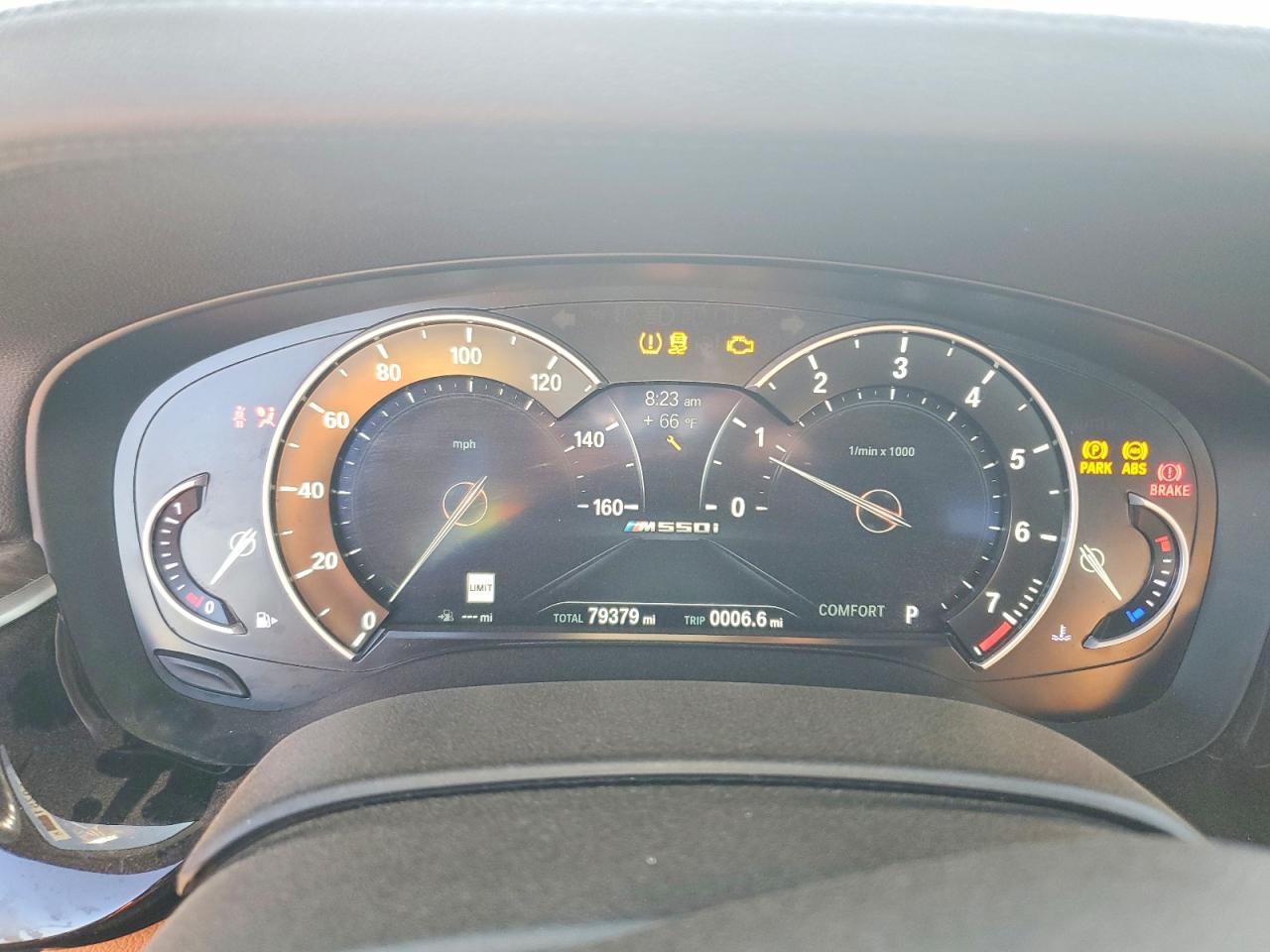 2018 BMW M550Xi - zdjęcie 9