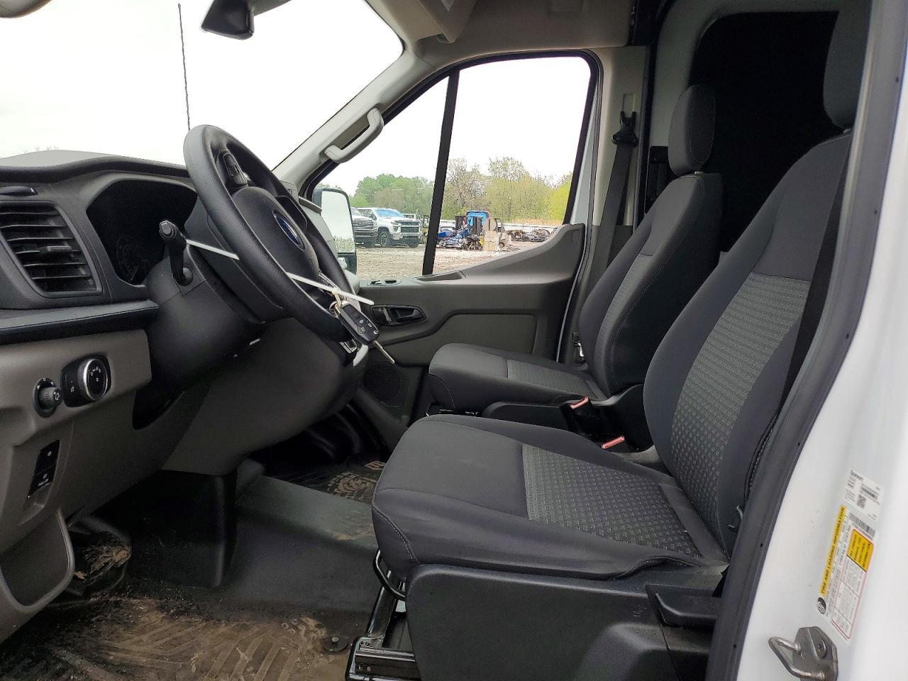 2024 Ford Transit T-250 - zdjęcie 7