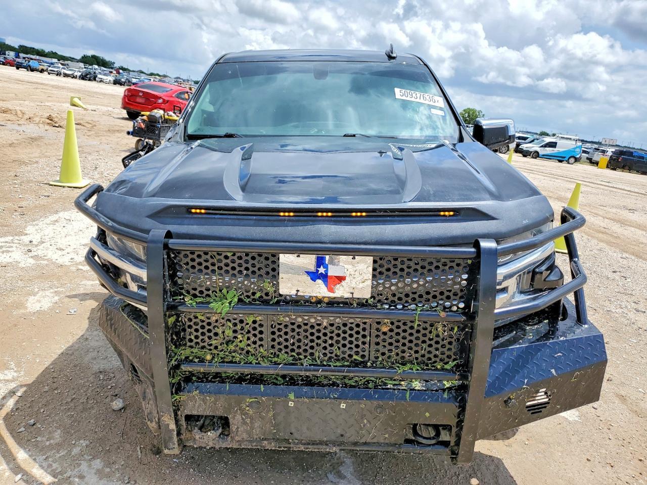 2021 Chevrolet Silverado K1500 Lt - zdjęcie 5