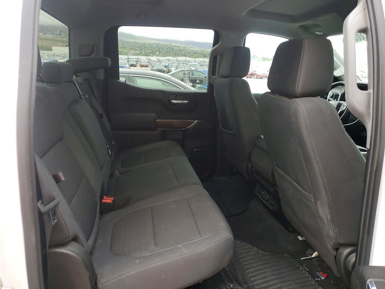2020 Chevrolet Silverado K1500 Rst - zdjęcie 10