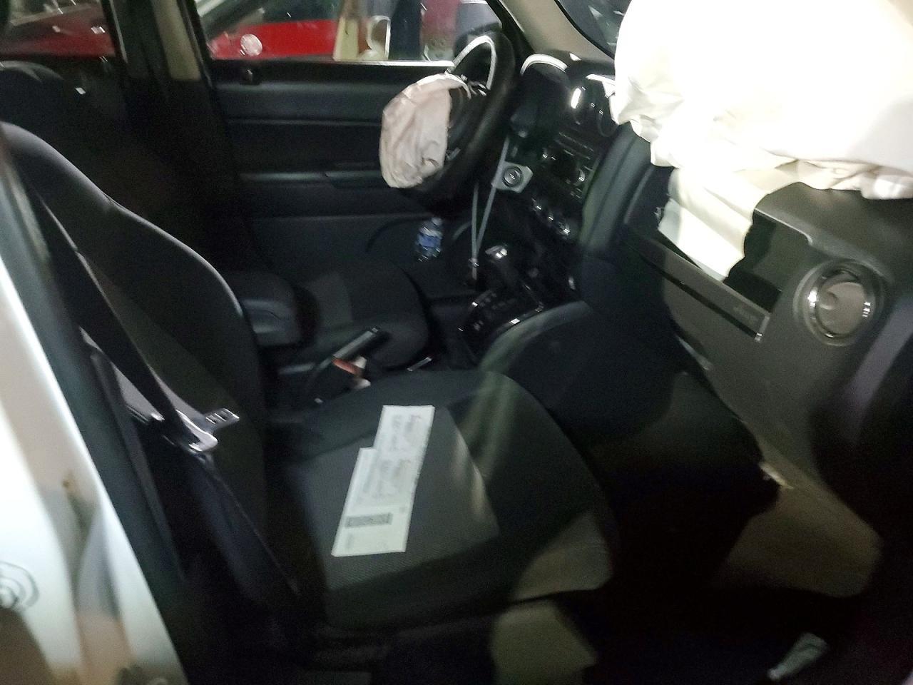 2014 Jeep Patriot Sport - zdjęcie 13