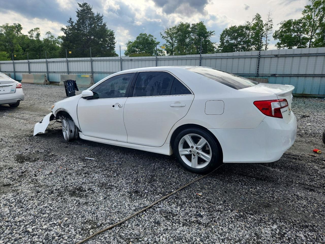 2013 Toyota Camry Se - zdjęcie 2
