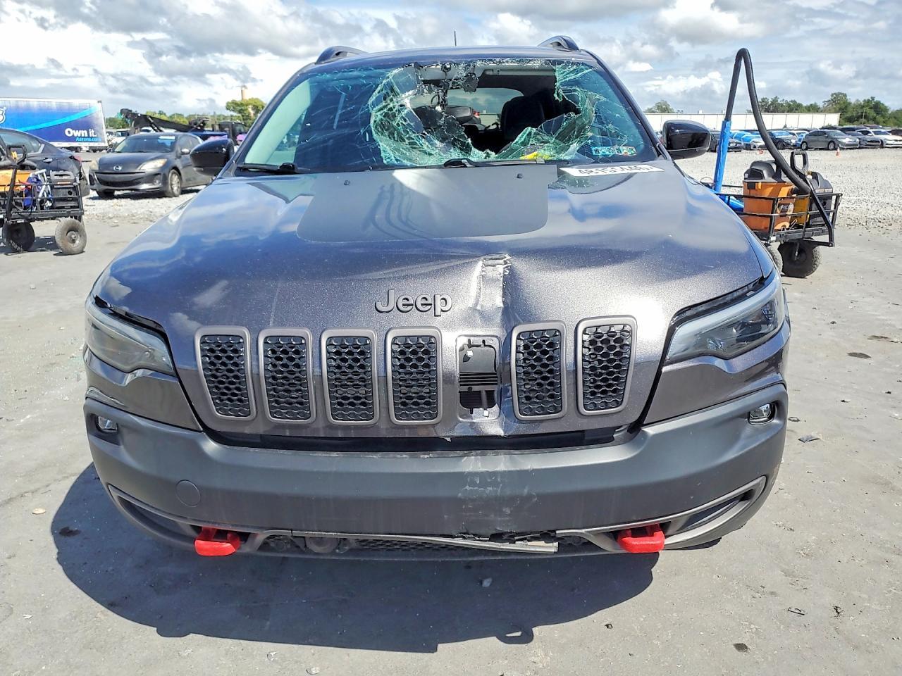 2022 Jeep Cherokee Trailhawk - zdjęcie 5