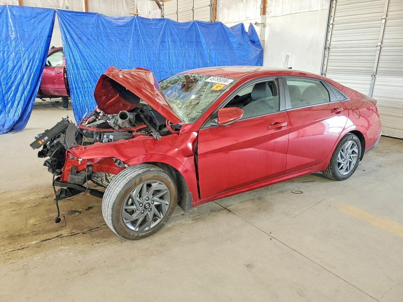 2024 Hyundai Elantra Sel - zdjęcie główne