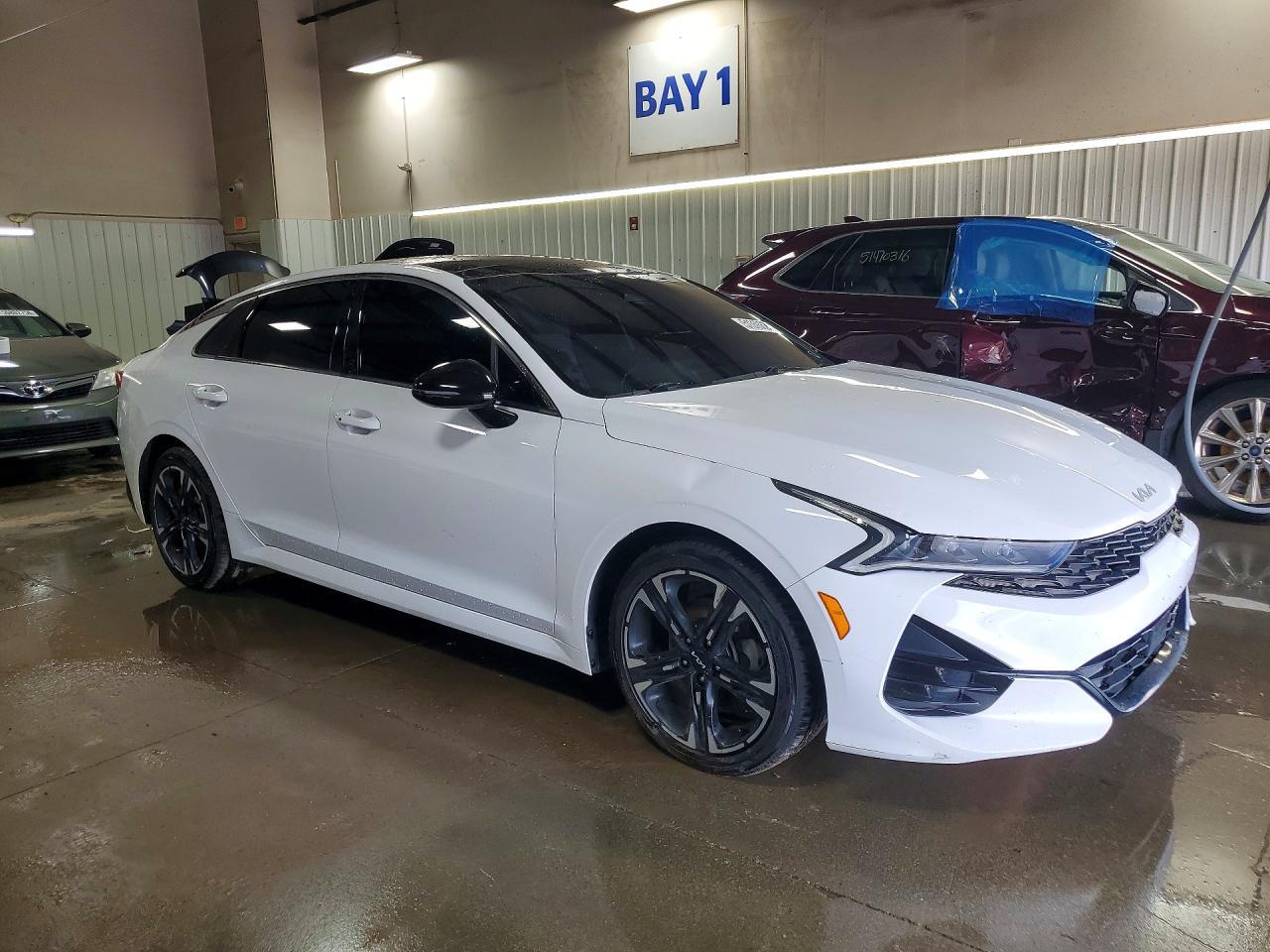 2022 Kia K5 Gt Line - zdjęcie 4