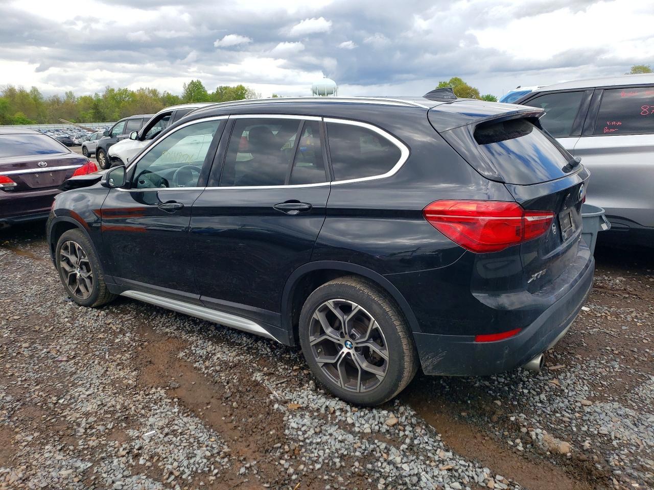 2020 BMW X1 xDrive28I - zdjęcie 2
