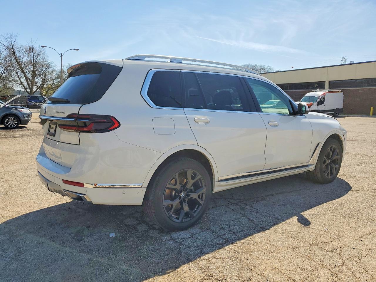 2026 BMW X7 xDrive40I - zdjęcie 3