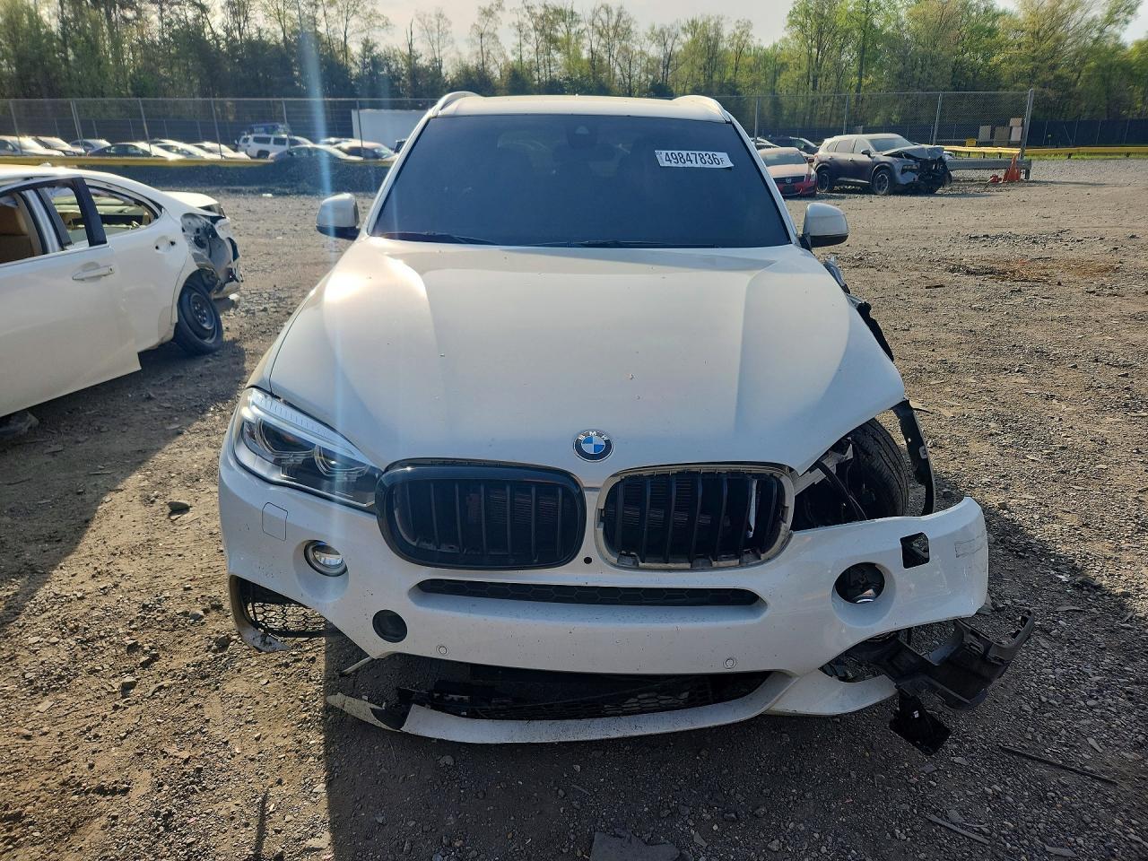 2015 BMW X5 xDrive50I - zdjęcie 5