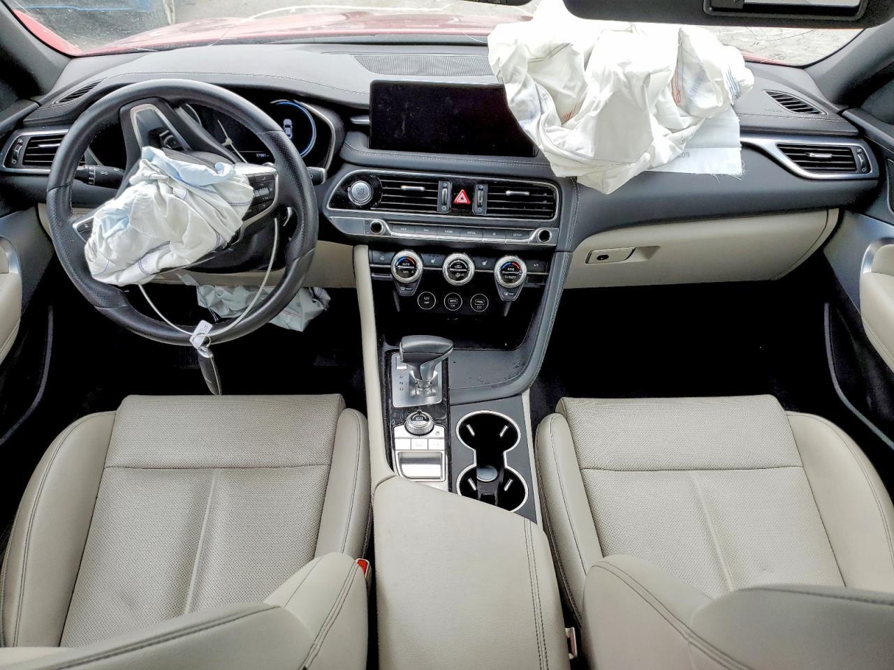 2023 Genesis G70 2.0T - zdjęcie 8