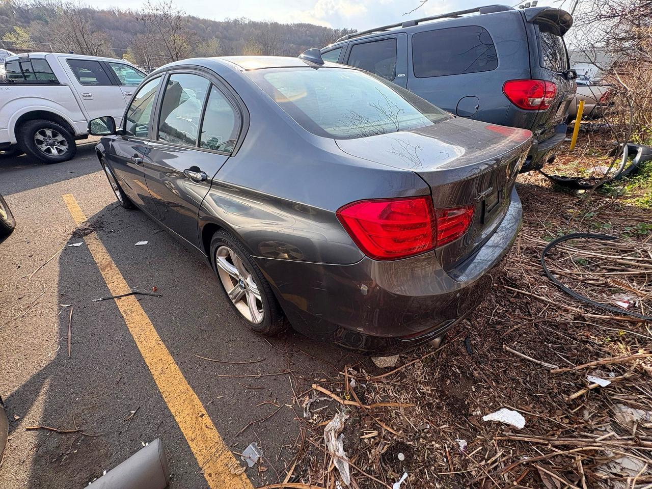 2014 BMW 320 I xDrive - zdjęcie 3
