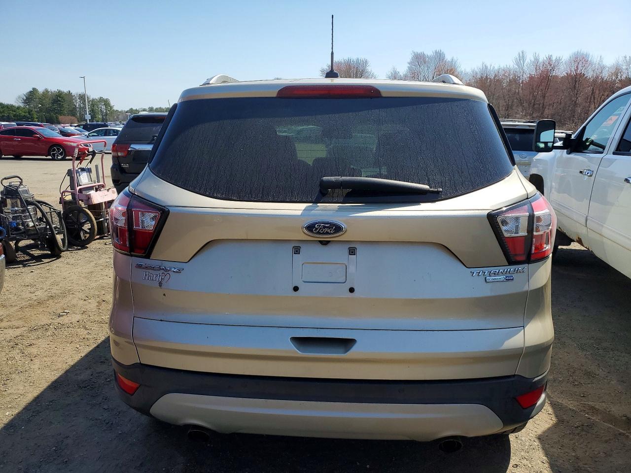 2017 Ford Escape Titanium - zdjęcie 6