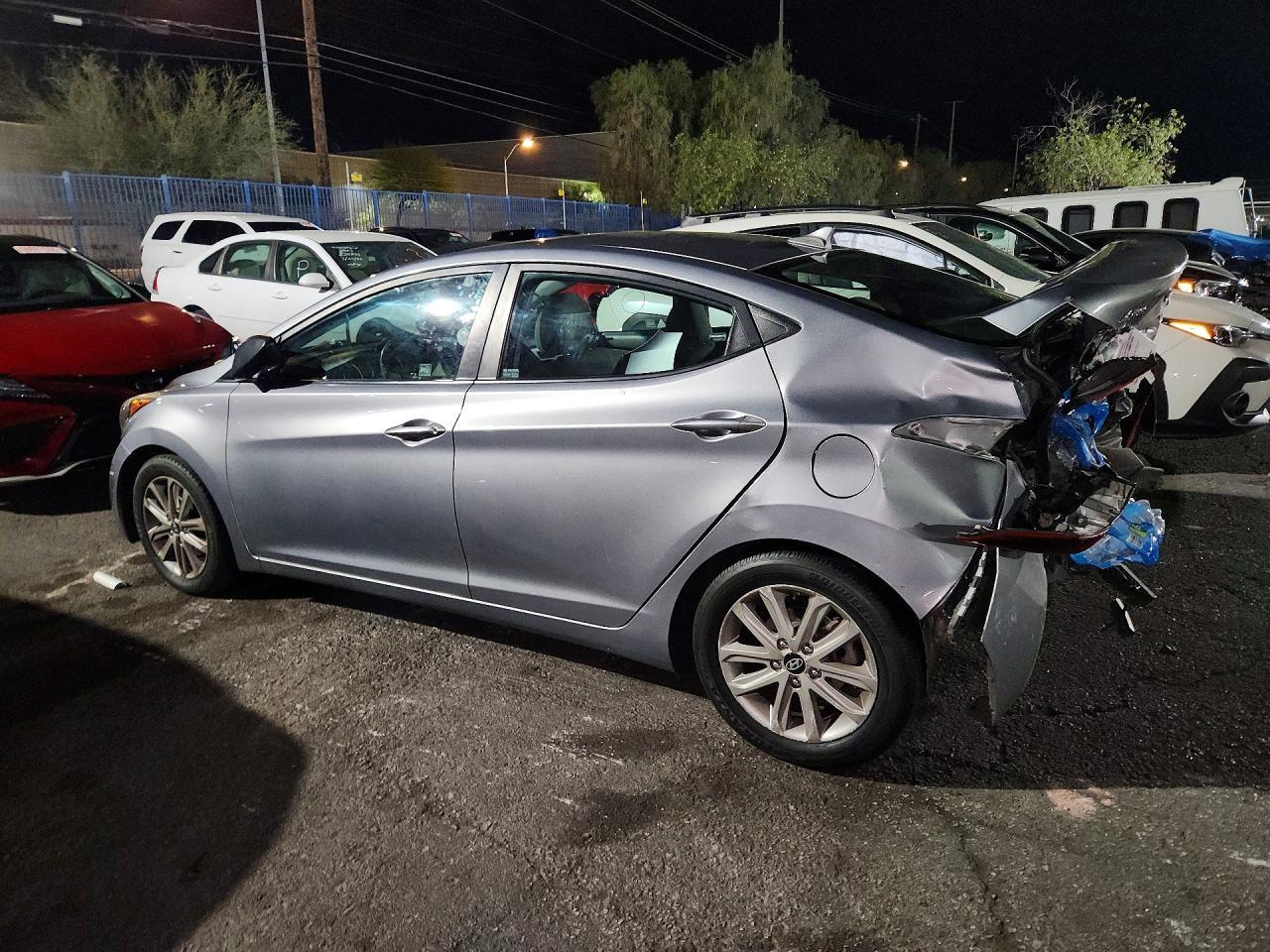 2016 Hyundai Elantra Se - zdjęcie 2