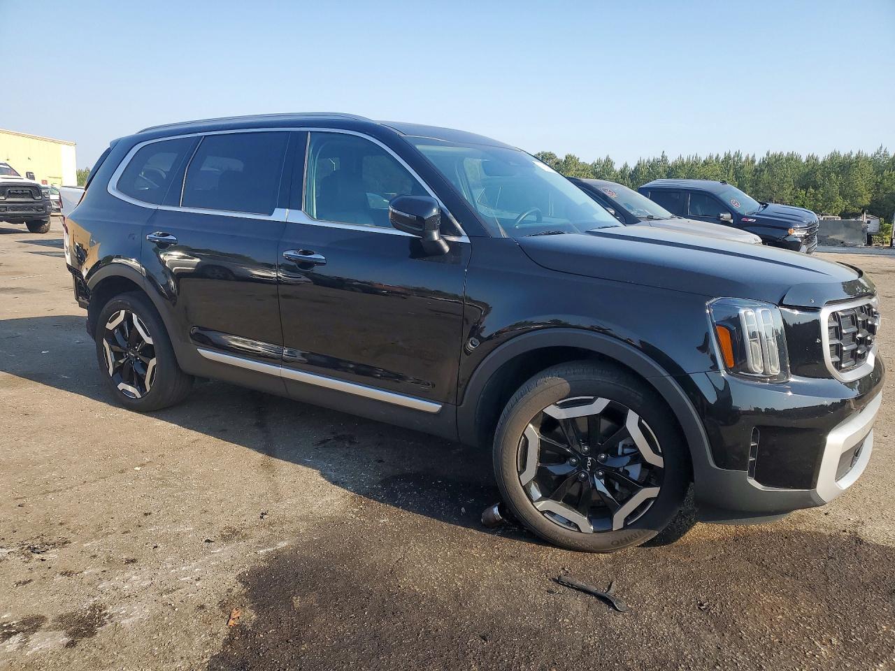 2024 Kia Telluride S - zdjęcie 4