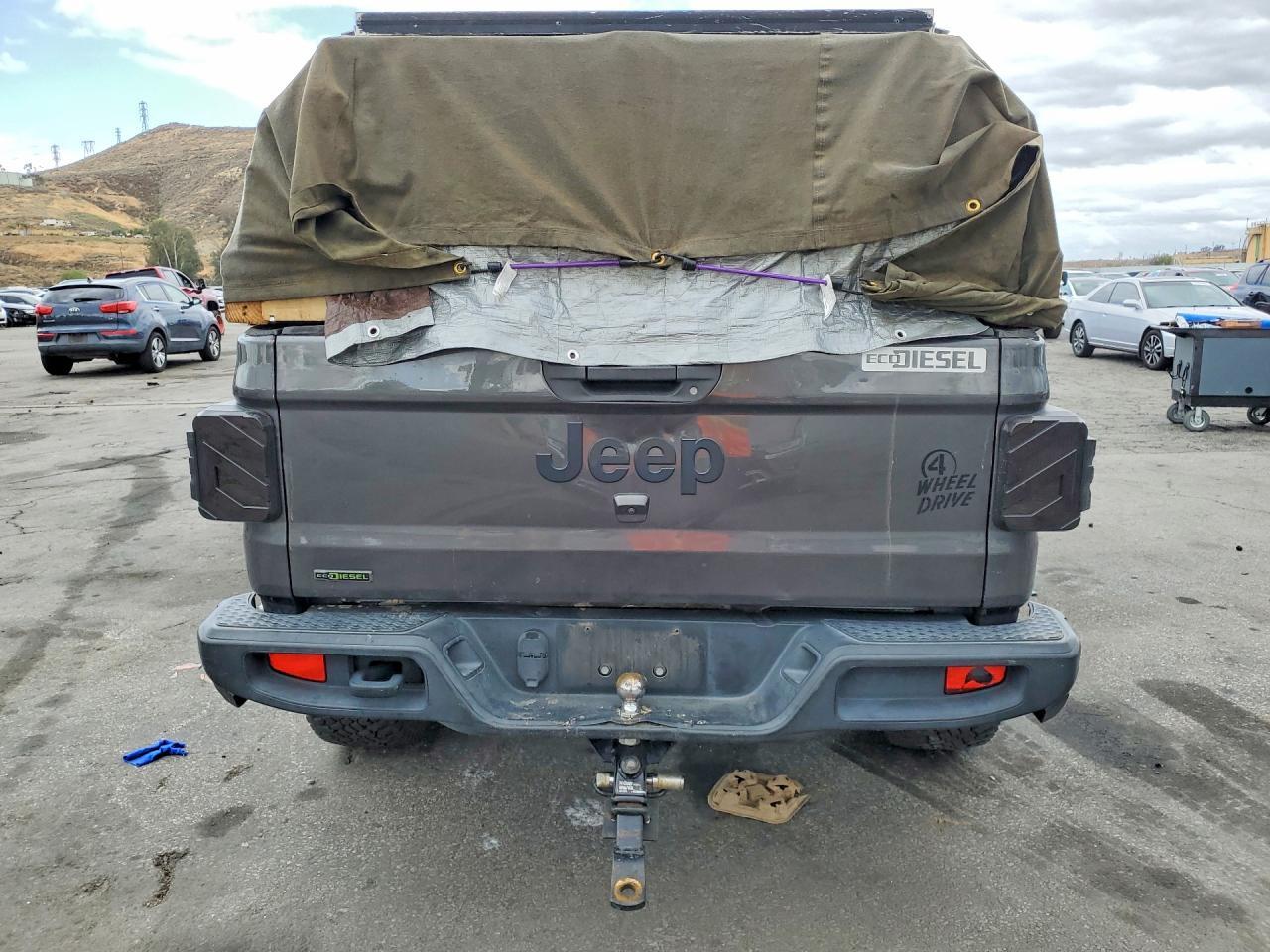 2021 Jeep Gladiator Sport - zdjęcie 6