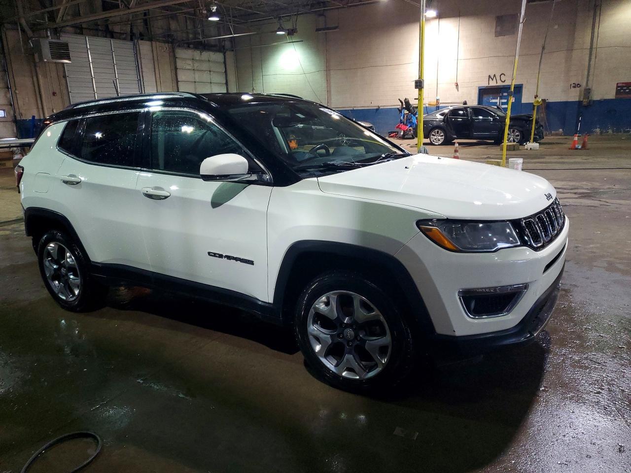 2020 Jeep Compass Limited - zdjęcie 4