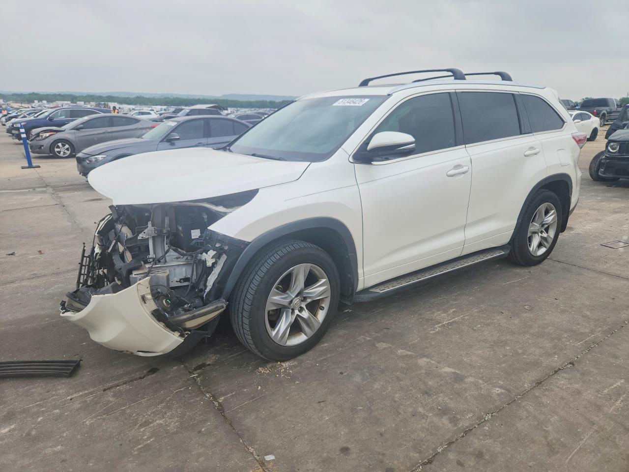 2015 Toyota Highlander Limited Platinum - zdjęcie główne