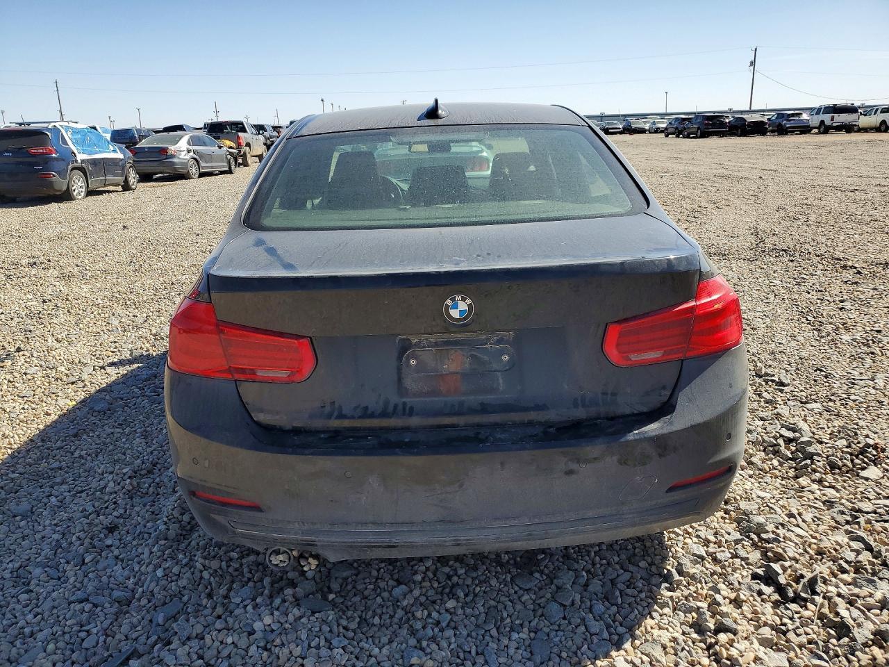 2017 BMW 330E - zdjęcie 6