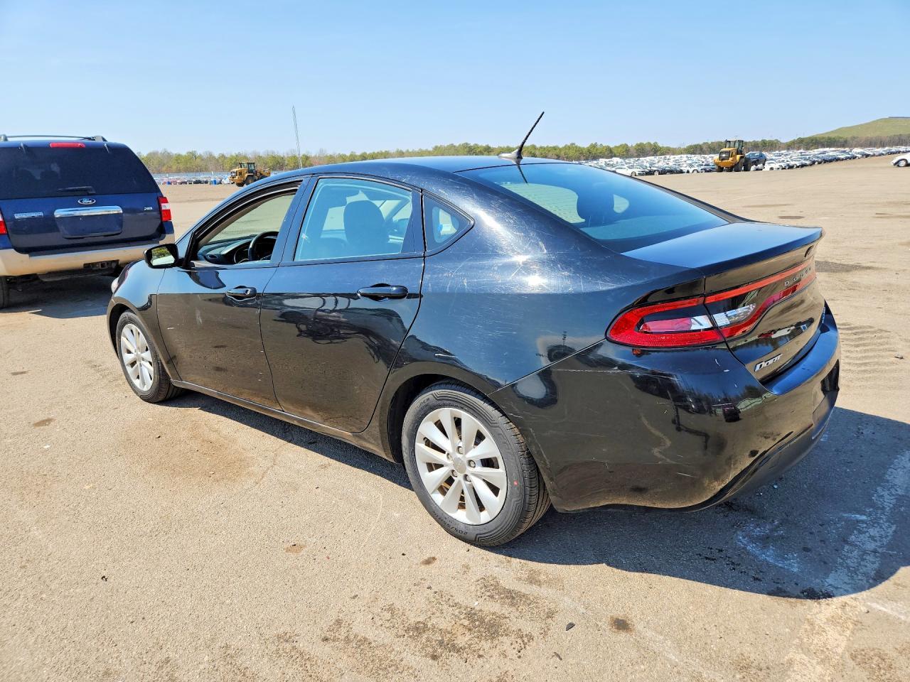 2014 Dodge Dart Sxt - zdjęcie 2