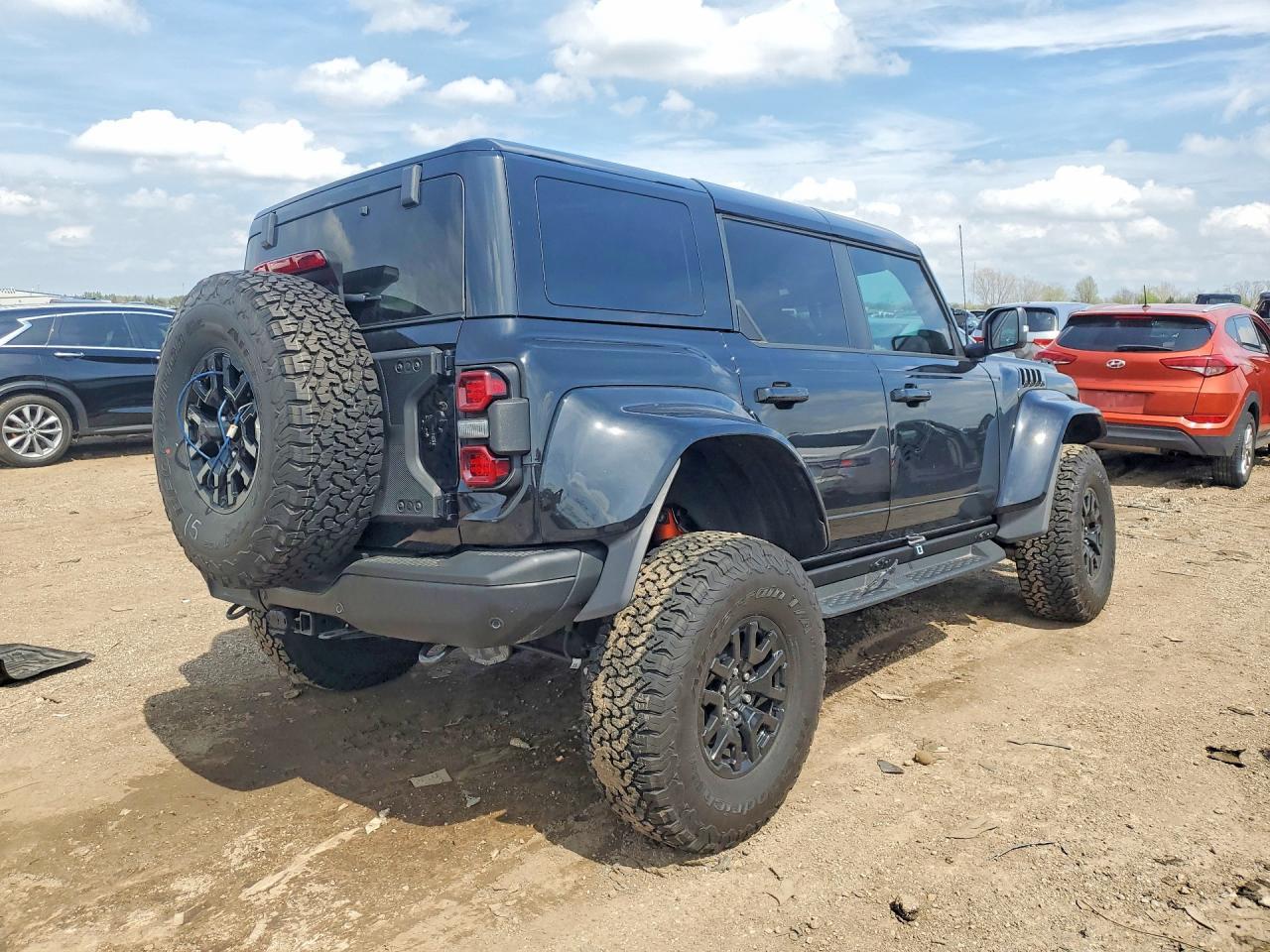 2025 Ford Bronco Raptor - zdjęcie 3