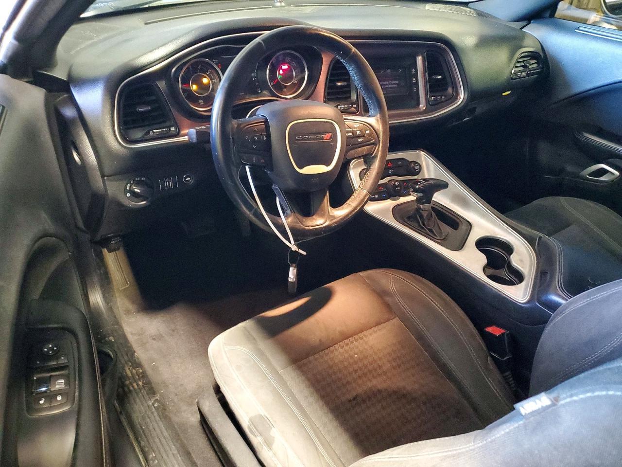 2016 Dodge Challenger Sxt - zdjęcie 8