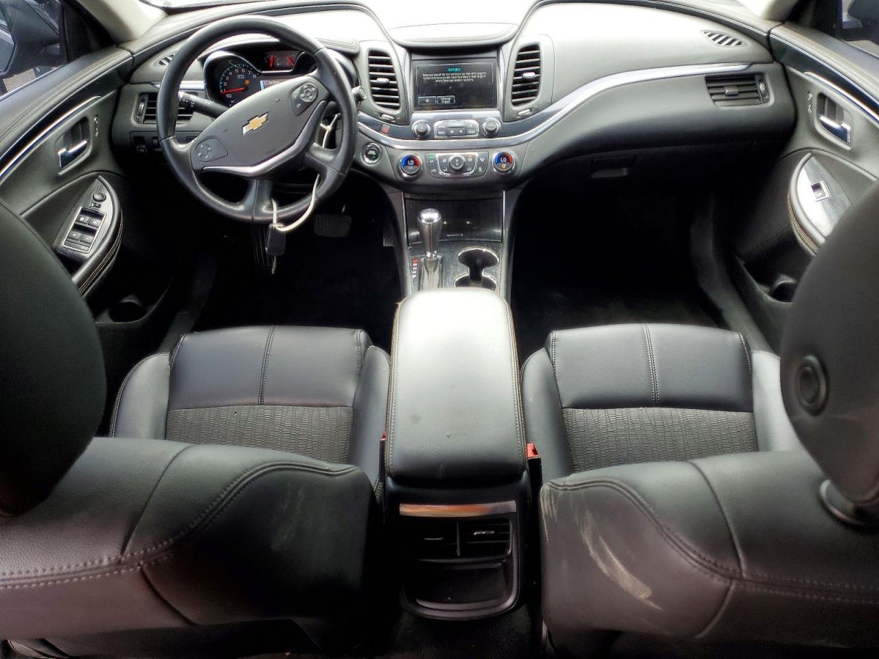 2019 Chevrolet Impala Lt - zdjęcie 8