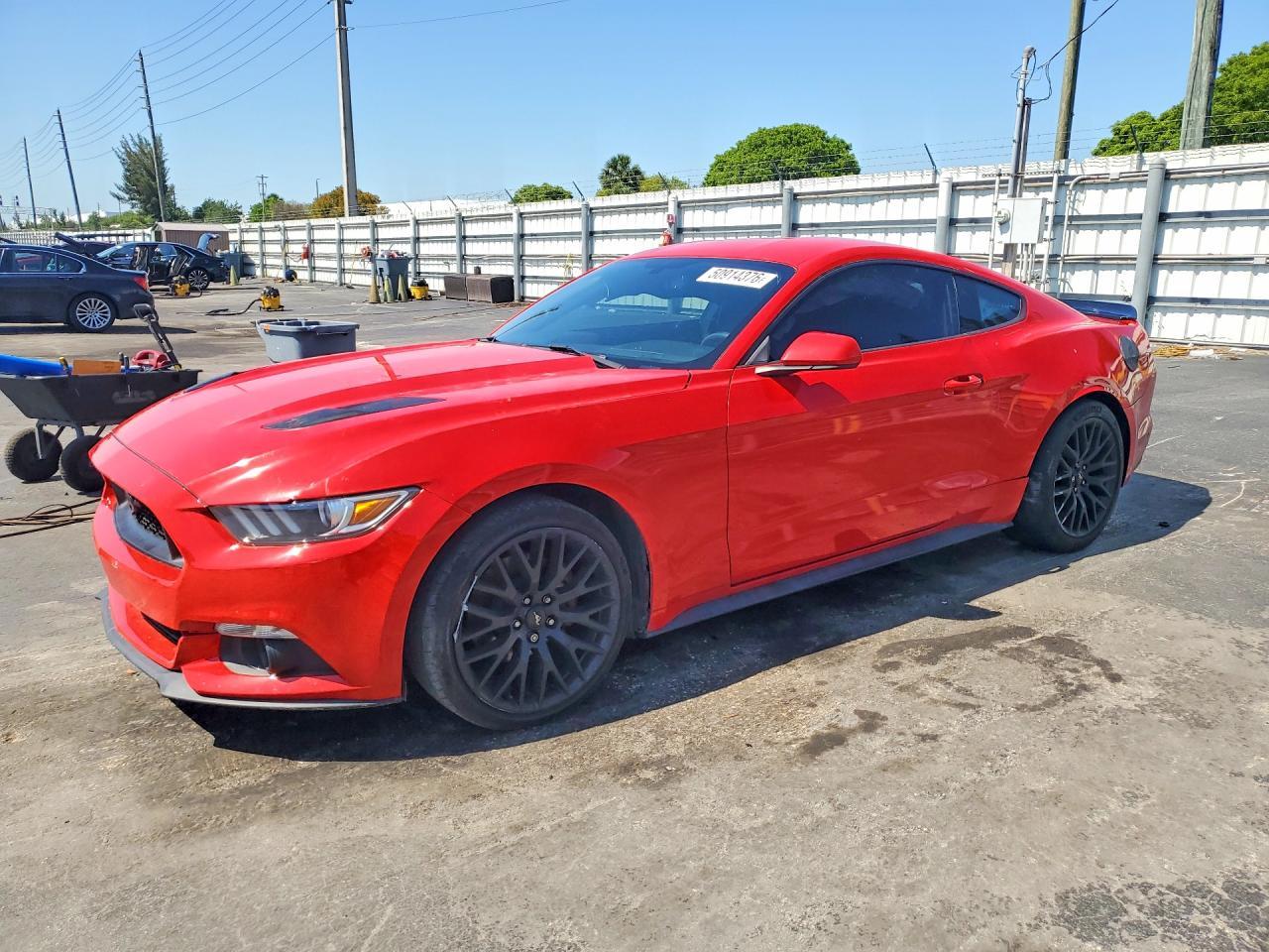 2016 Ford Mustang - zdjęcie główne
