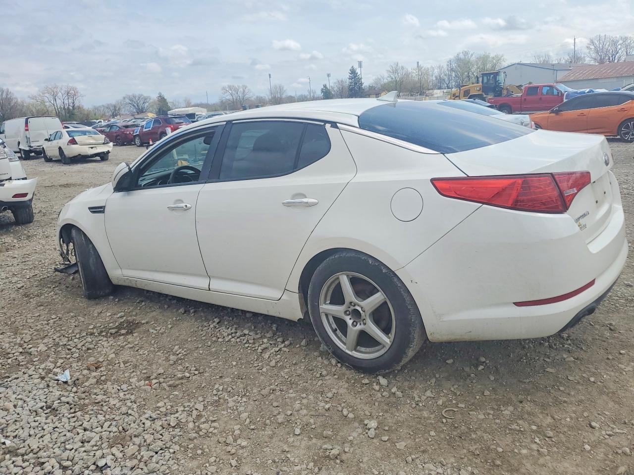 2013 Kia Optima Lx - zdjęcie 2