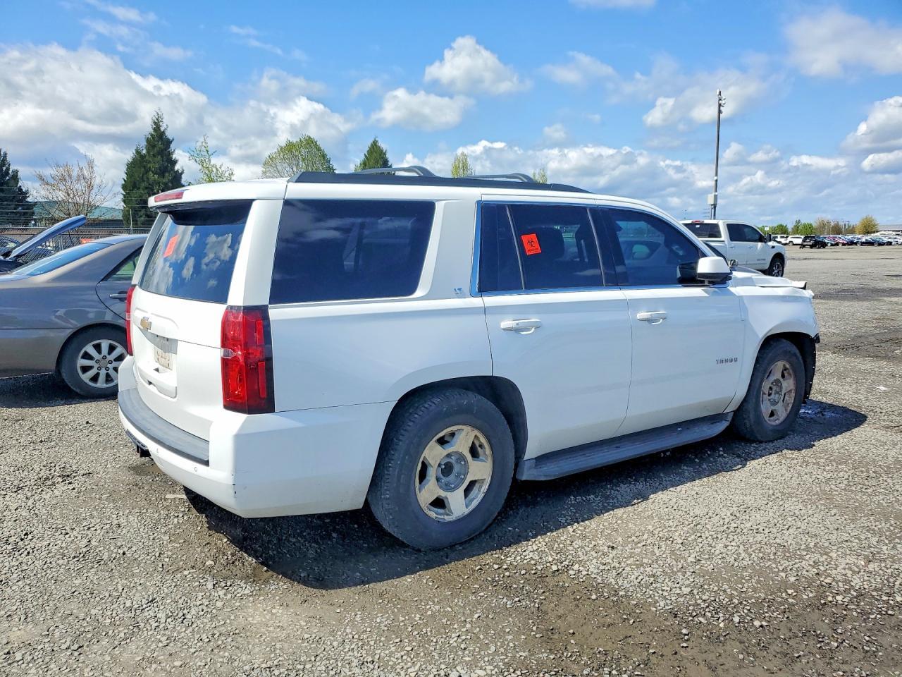 2017 Chevrolet Tahoe K1500 Lt - zdjęcie 3