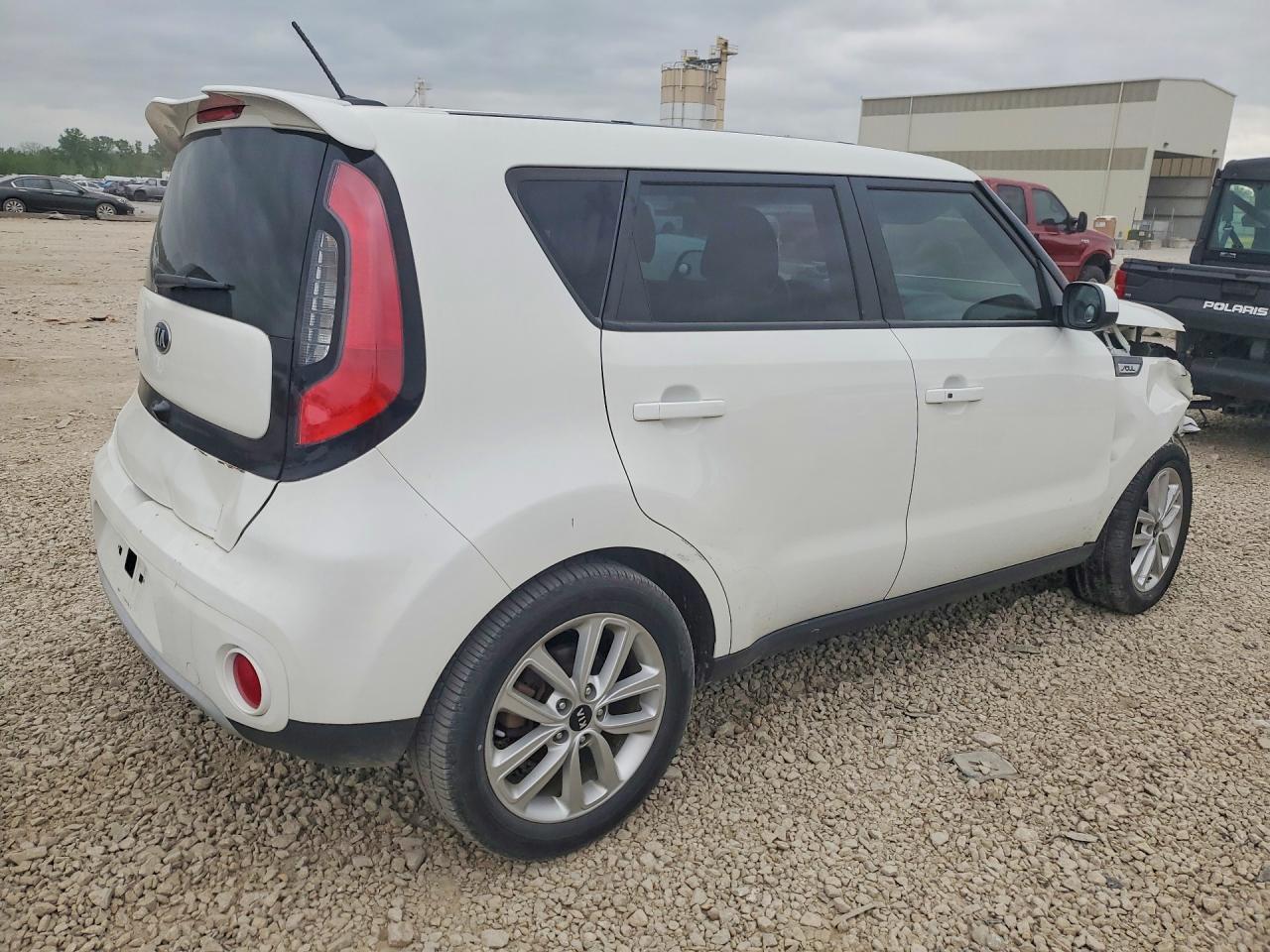 2019 Kia Soul + - zdjęcie 3