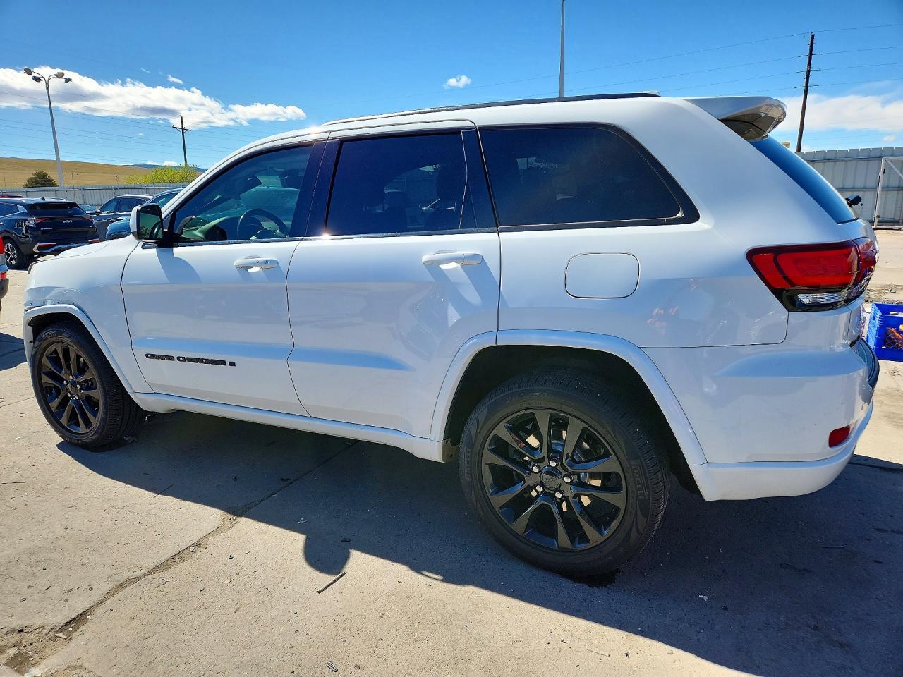 2019 Jeep Grand Cherokee Laredo - zdjęcie 2
