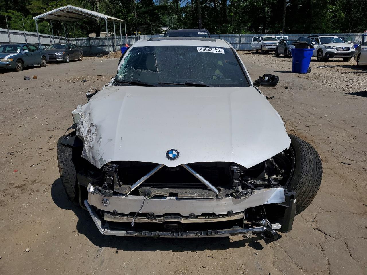 2025 BMW 330I - zdjęcie 5