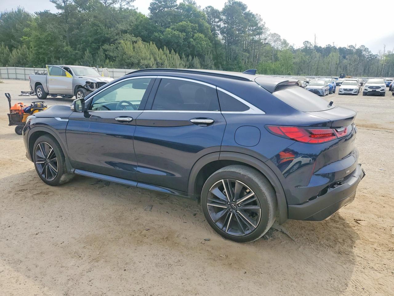 2023 Infiniti Qx55 Luxe - zdjęcie 2