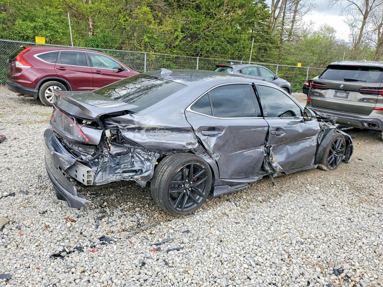 2016 Lexus Is 300 - zdjęcie 3