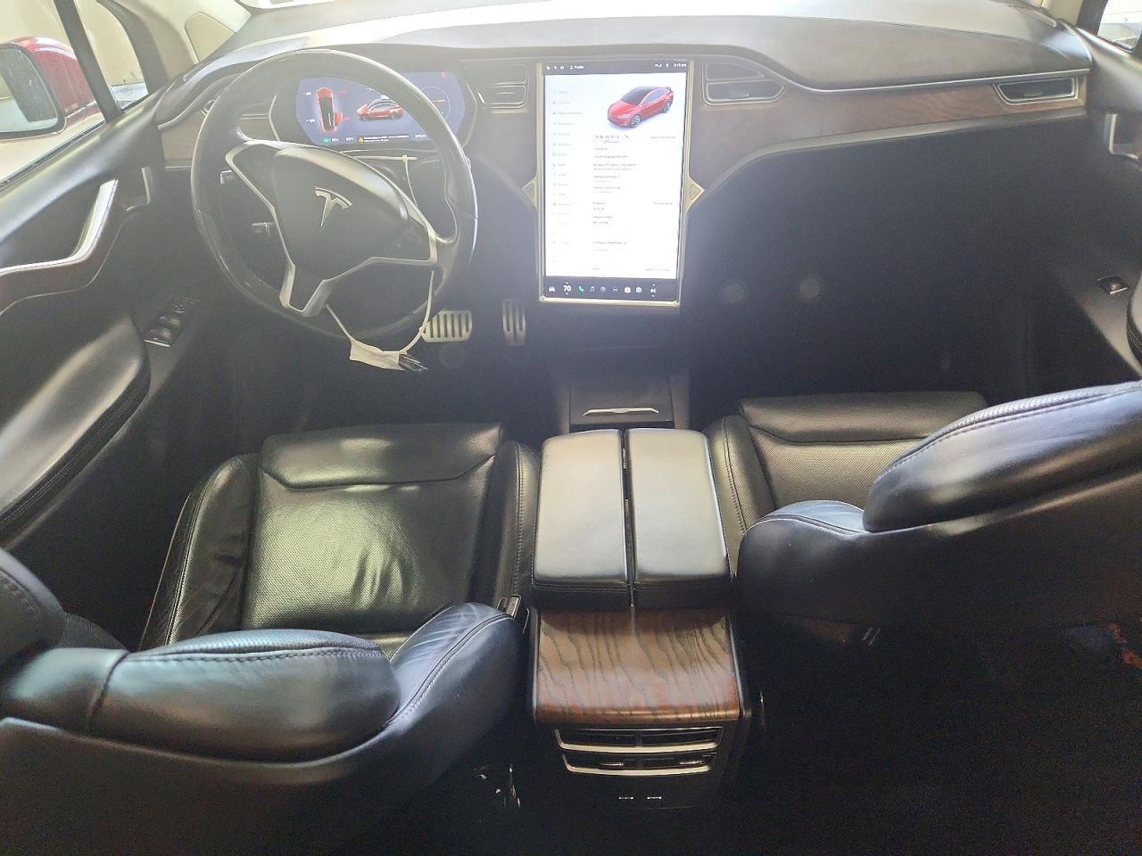 2016 Tesla Model X - zdjęcie 8