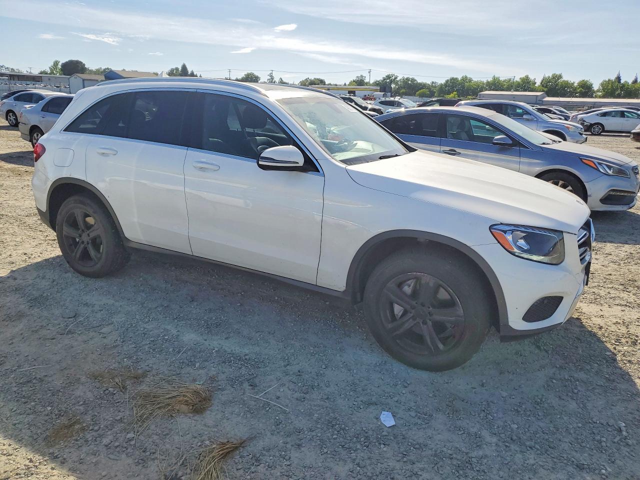 2017 Mercedes-Benz Glc 300 - zdjęcie 4