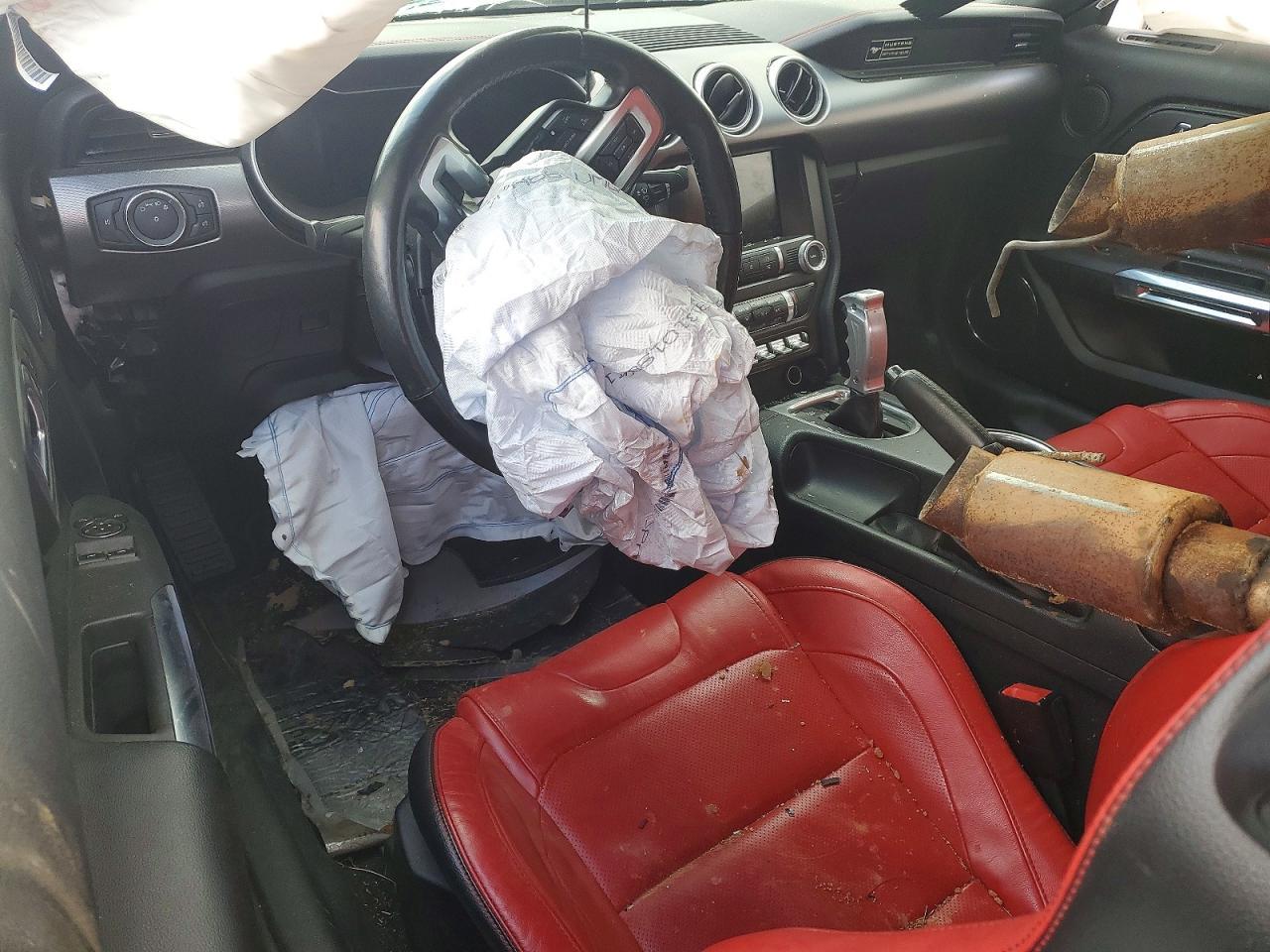 2020 Ford Mustang Gt - zdjęcie 8