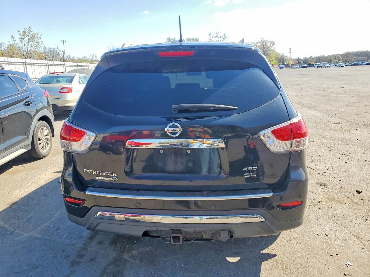 2015 Nissan Pathfinder Sl - zdjęcie 6