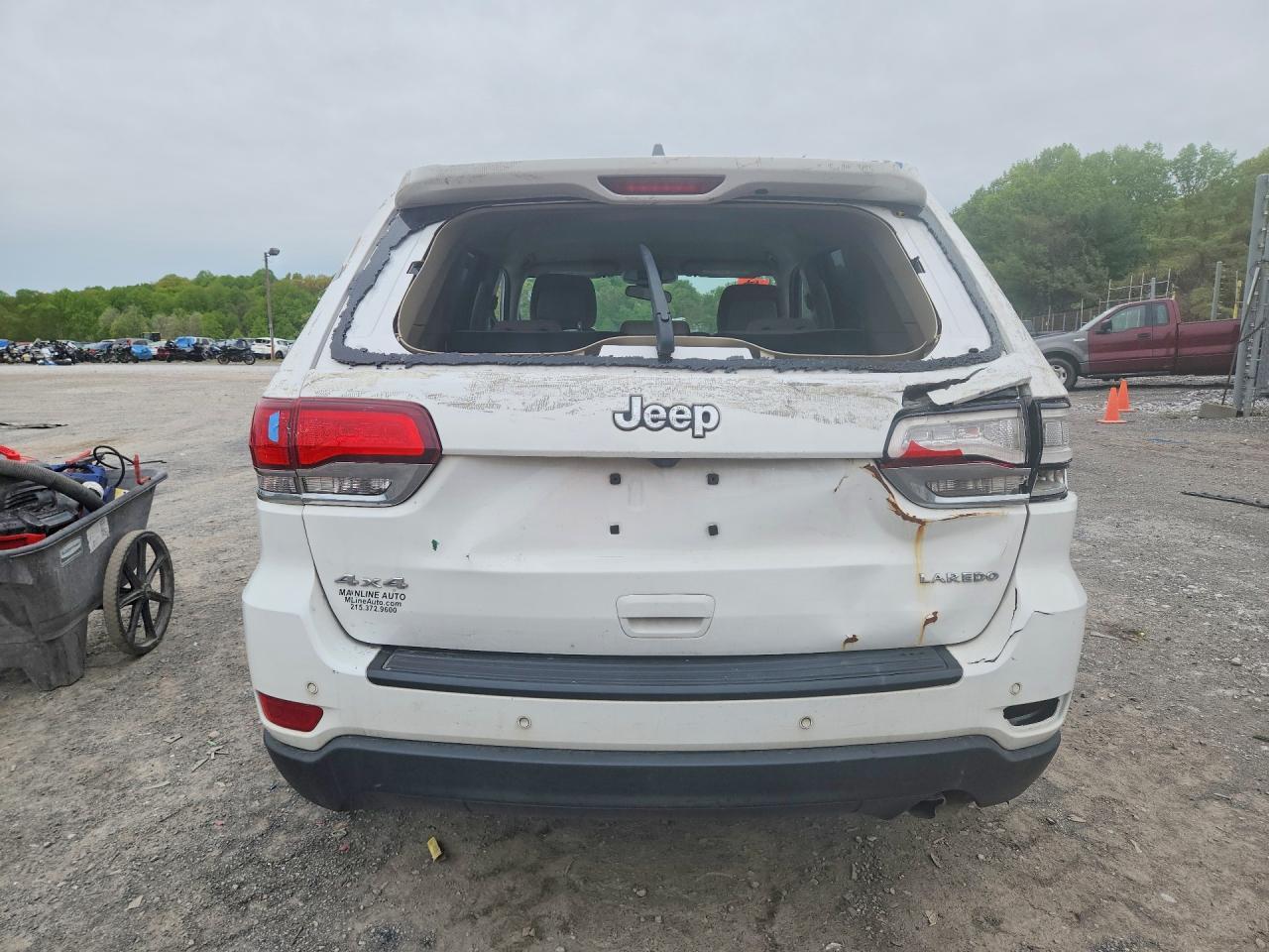 2020 Jeep Grand Cherokee Laredo - zdjęcie 6