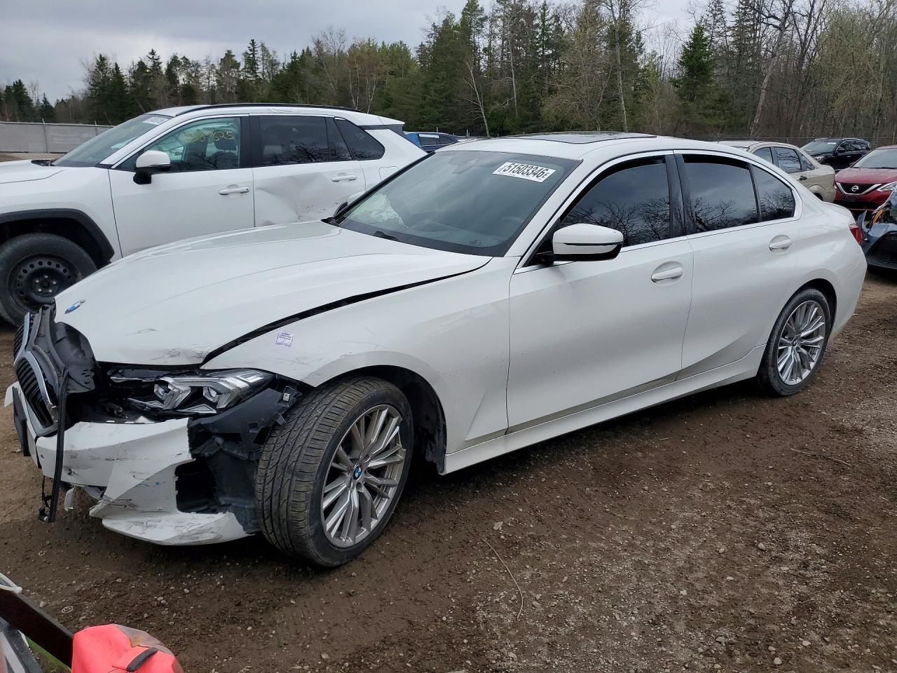 2023 BMW 330I - zdjęcie główne