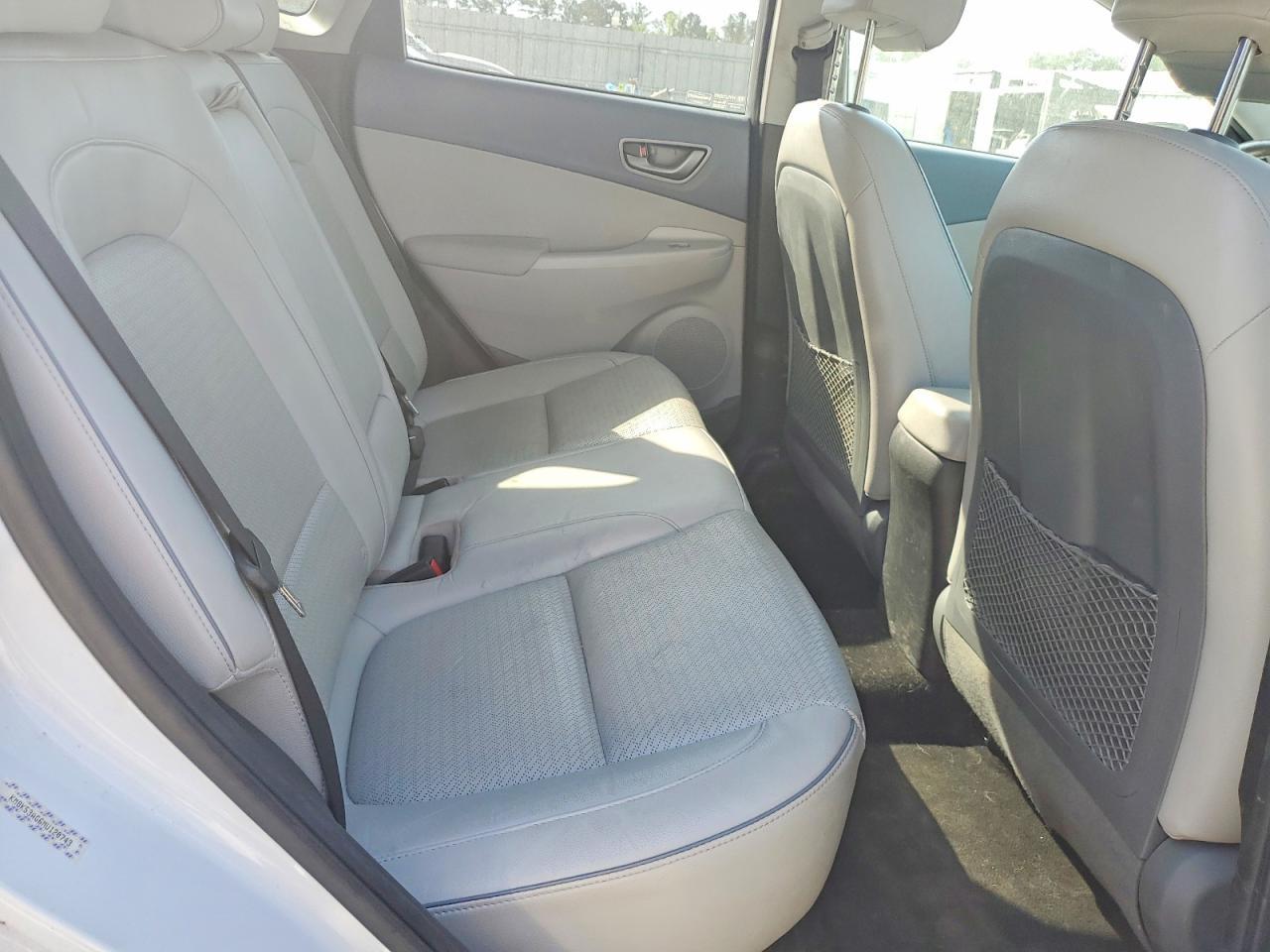 2021 Hyundai Kona Electric Ultimate - zdjęcie 10