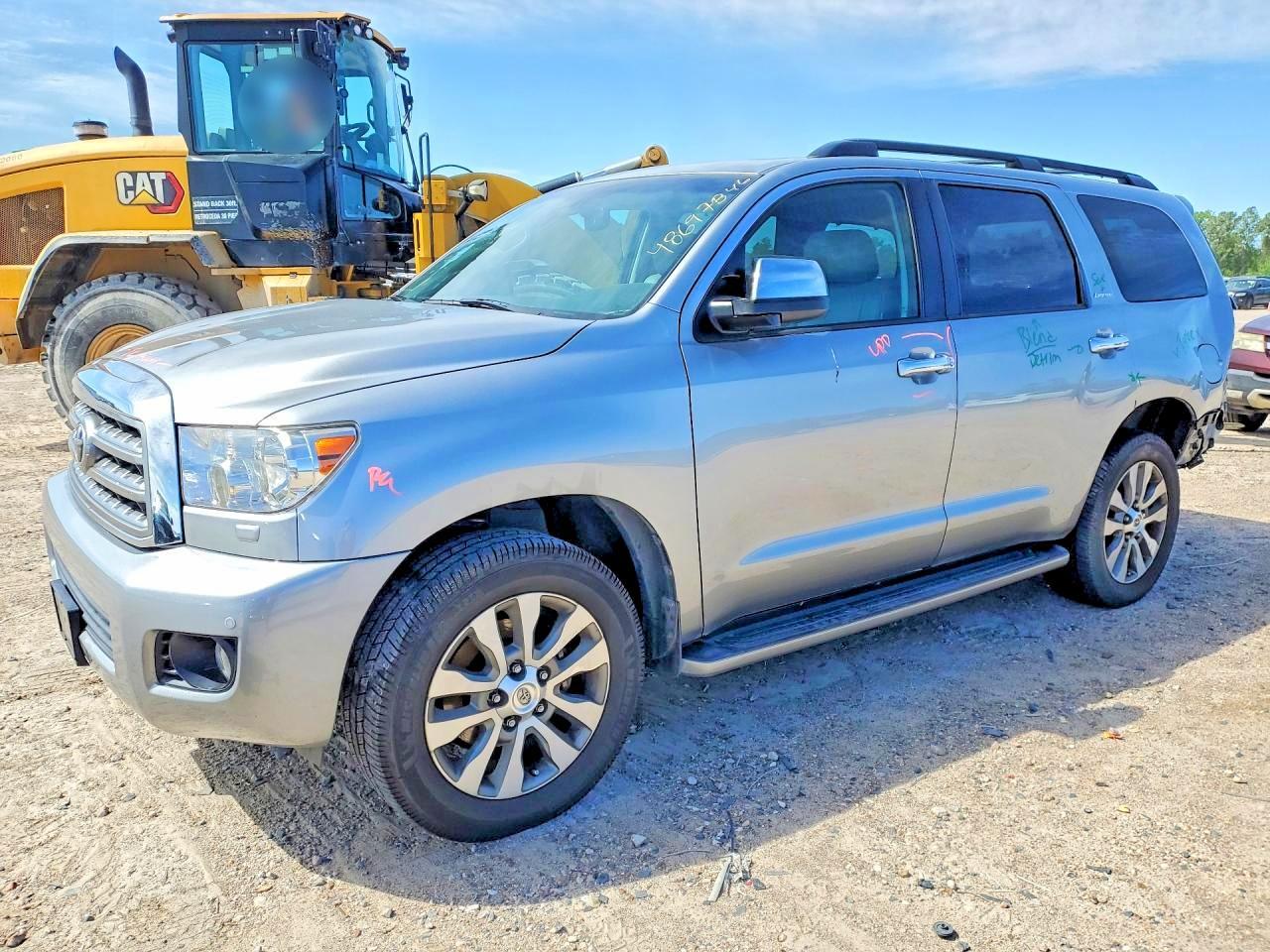 2017 Toyota Sequoia Limited - zdjęcie główne
