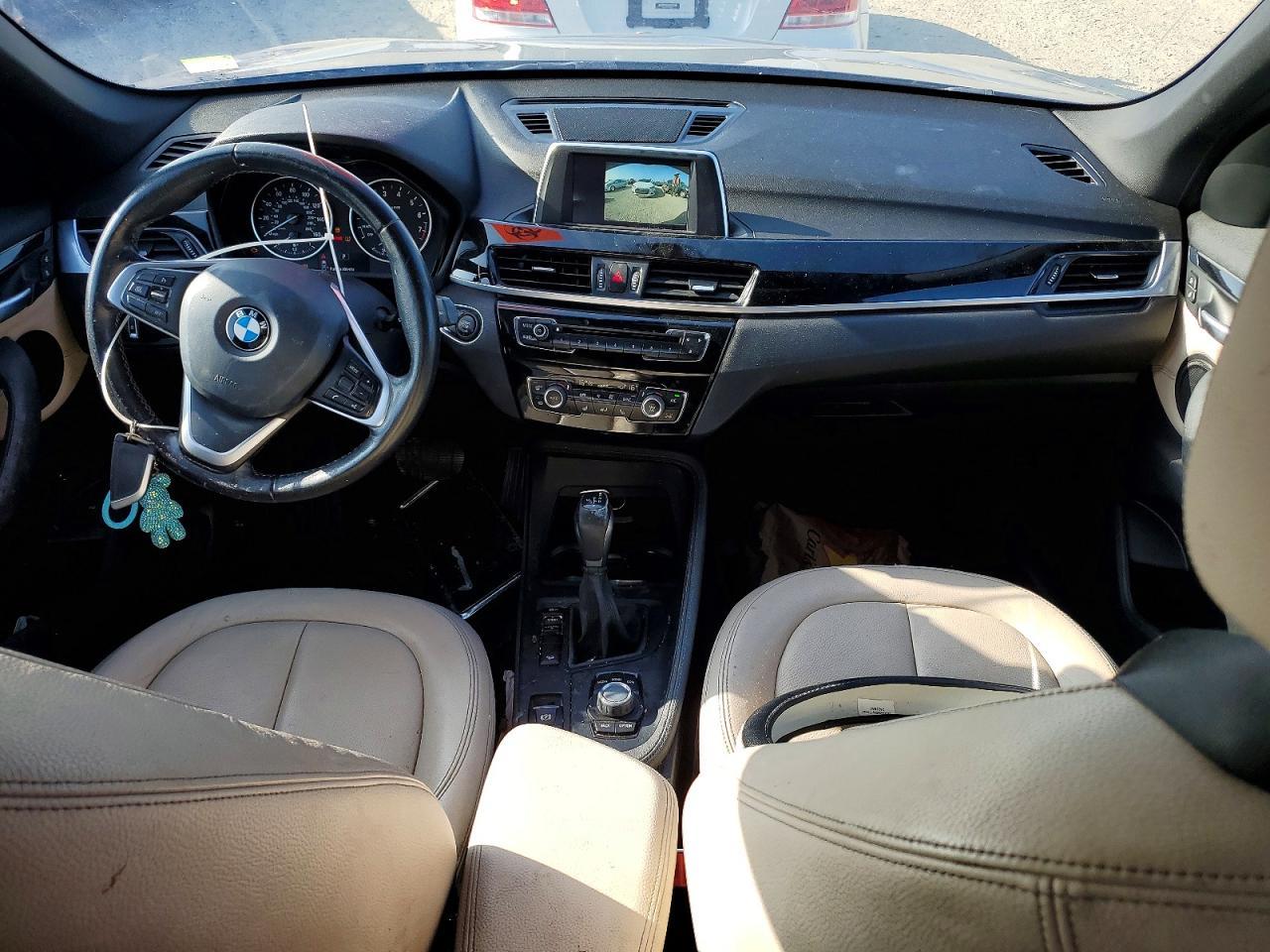2018 BMW X1 - zdjęcie 8