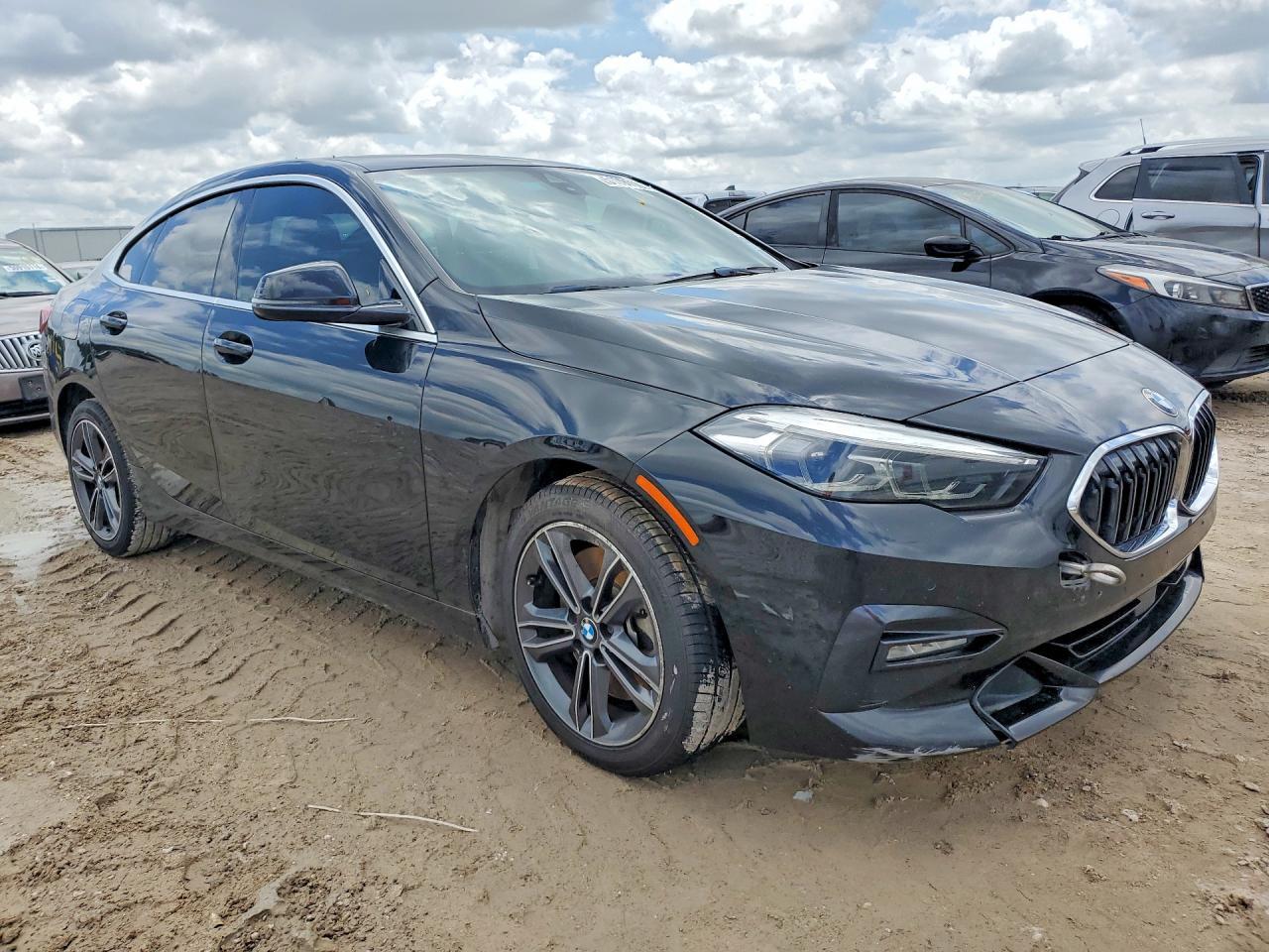 2021 BMW 228Xi - zdjęcie 4