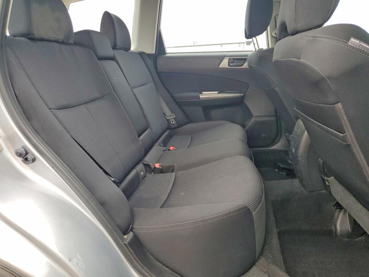 2013 Subaru Forester 2.5X - zdjęcie 11