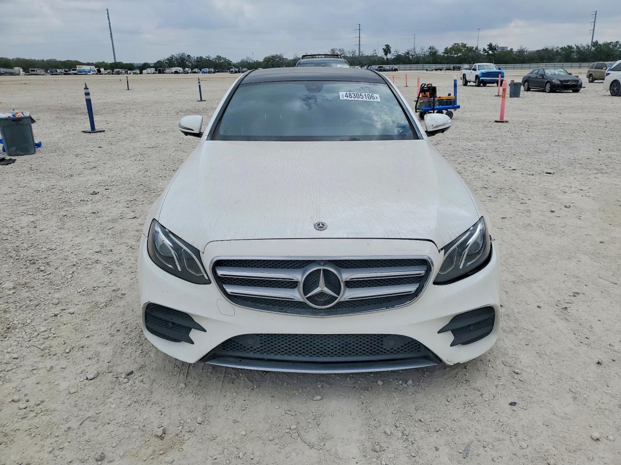 2019 Mercedes-Benz E 300 - zdjęcie 5