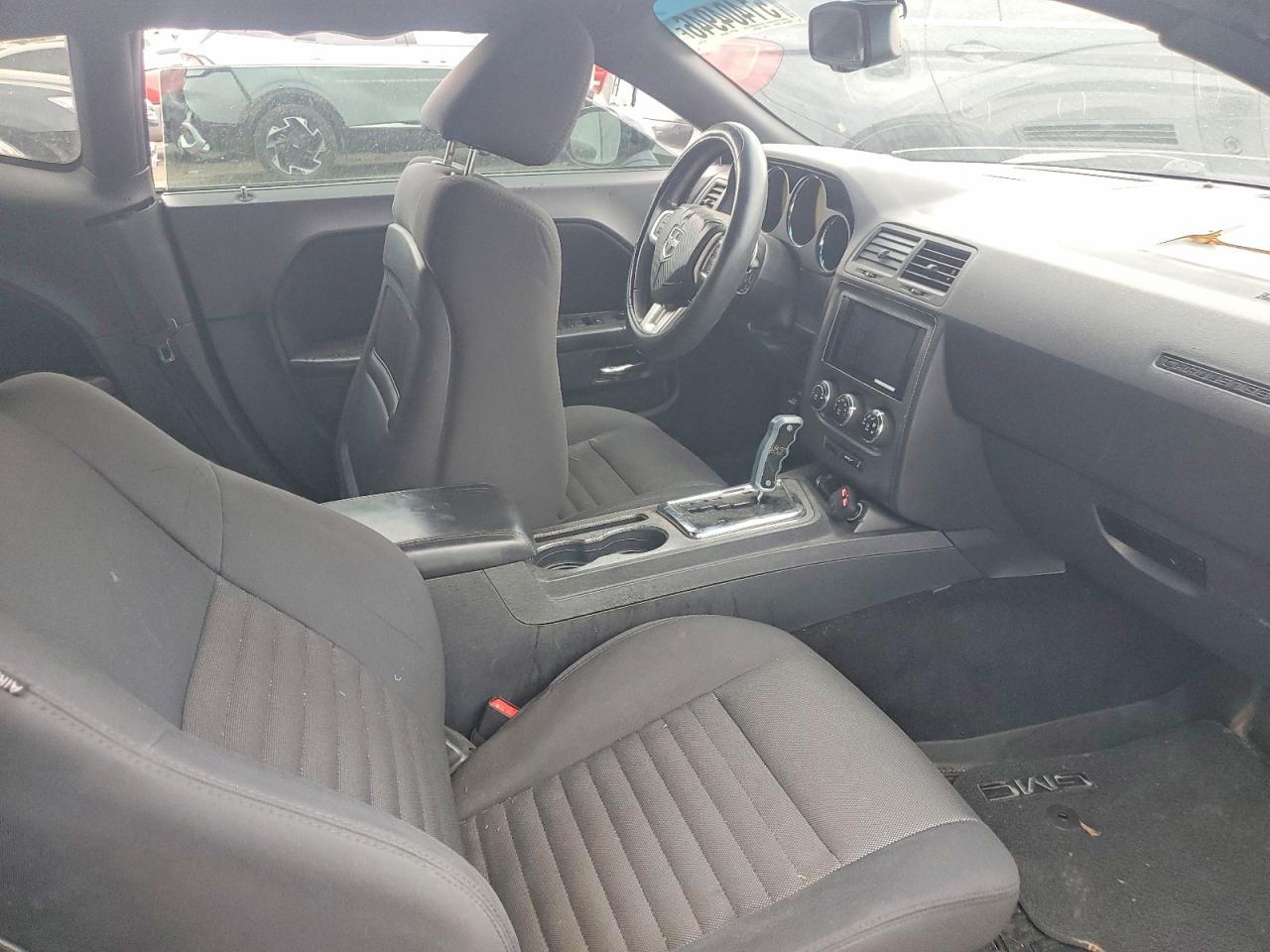 2014 Dodge Challenger R - zdjęcie 10